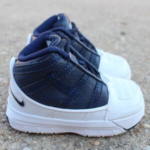 NIKE Little Lebron III Midnight Navy Toddler Sneaker Sz 4C